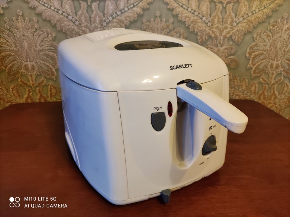 Фритюрница Scarlett SK-181