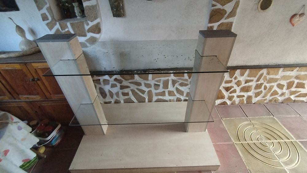 Стъклена маса за магазин