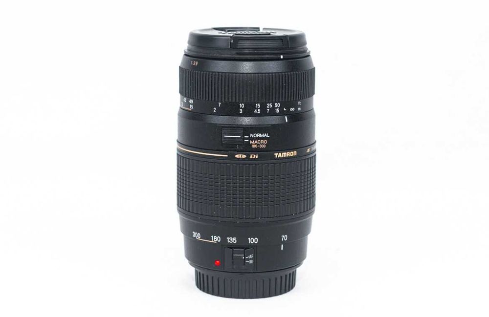 Tamron AF 70-300 mm f/4-5.6 Di LD Macro pentru Canon EF