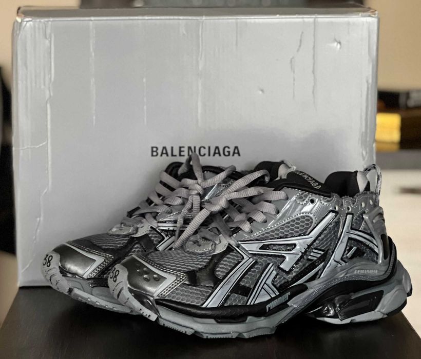 РАЗПРОДАЖБА ЕД. БРОЙКИ!!! Air Jordan 4, Jordan 11, Balenciaga, Travis