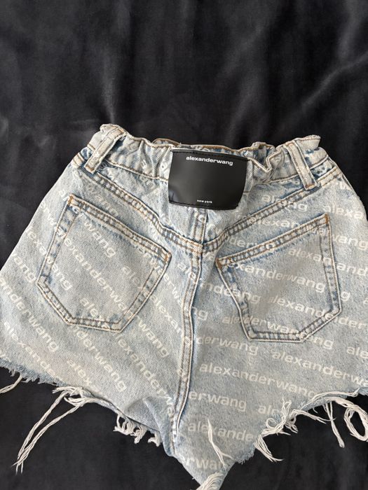 Къси панталонки на Alexander Wang