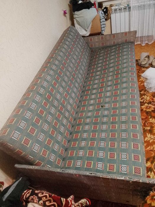 Продам диван не дорого