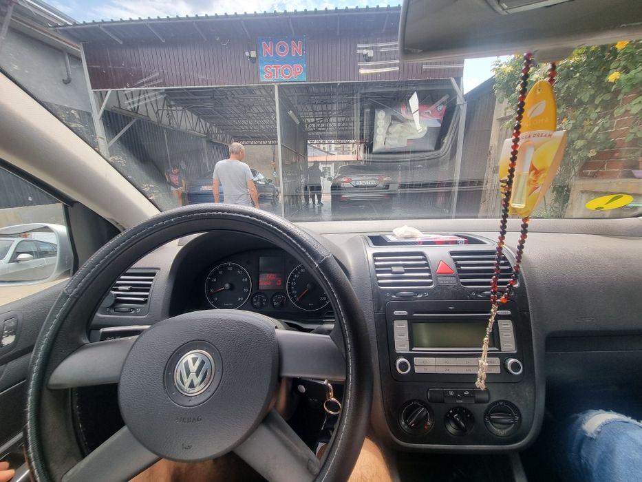 VOLKSWAGEN Golf 2004 — imagine 3