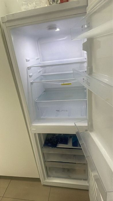 Frigider Arctic – 154 cm – stare foarte bună