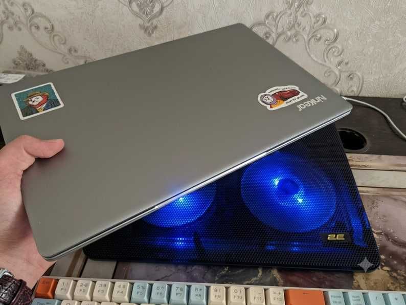 Noutbuk,  Ryzen 7