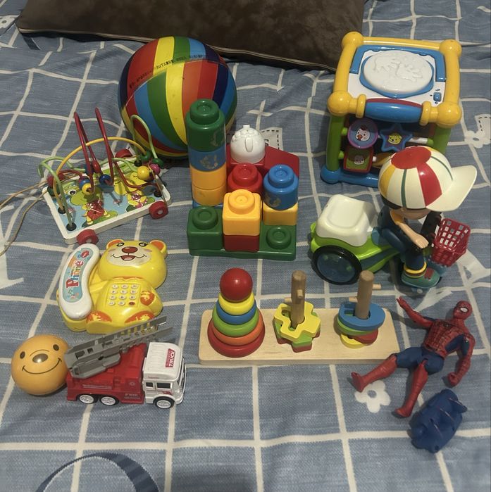 Игрушки развивающие