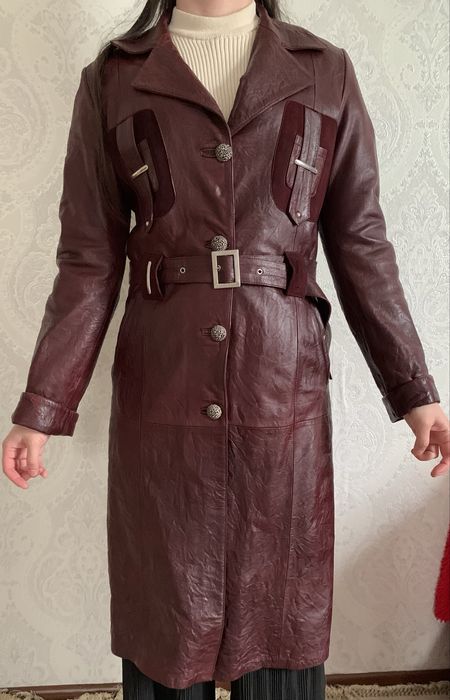 Кожаный плащ б/у