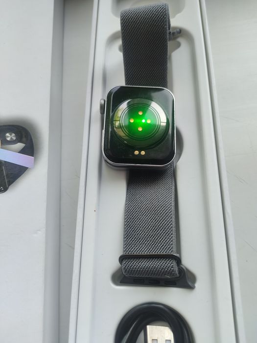 Apple Watch series 7, 44 mm