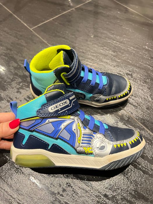 Детски обувки geox