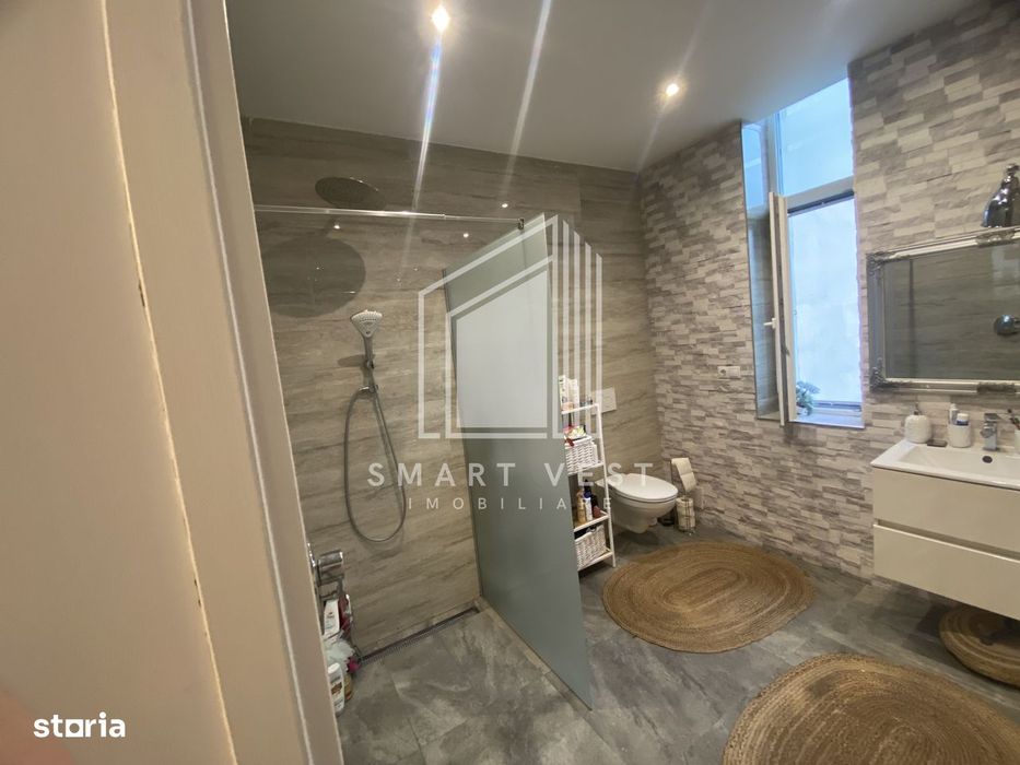 Apartament cu 4 camere | Etaj 1 | Zona ultracentrala.