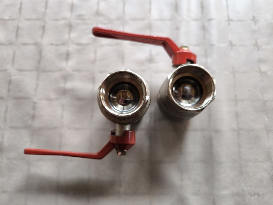 Спирателен сферичен кран 1 1/4 цола - НОВ - един броя