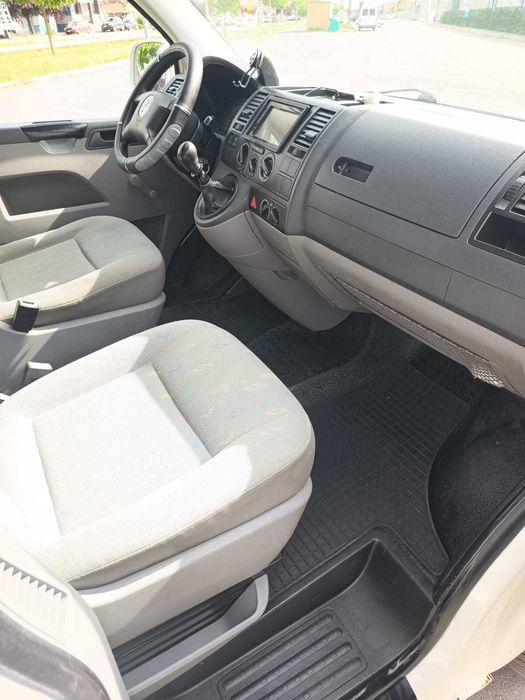 VW TRANSPORTER T 5 2.5 TDI 2005 8+1 locuri
