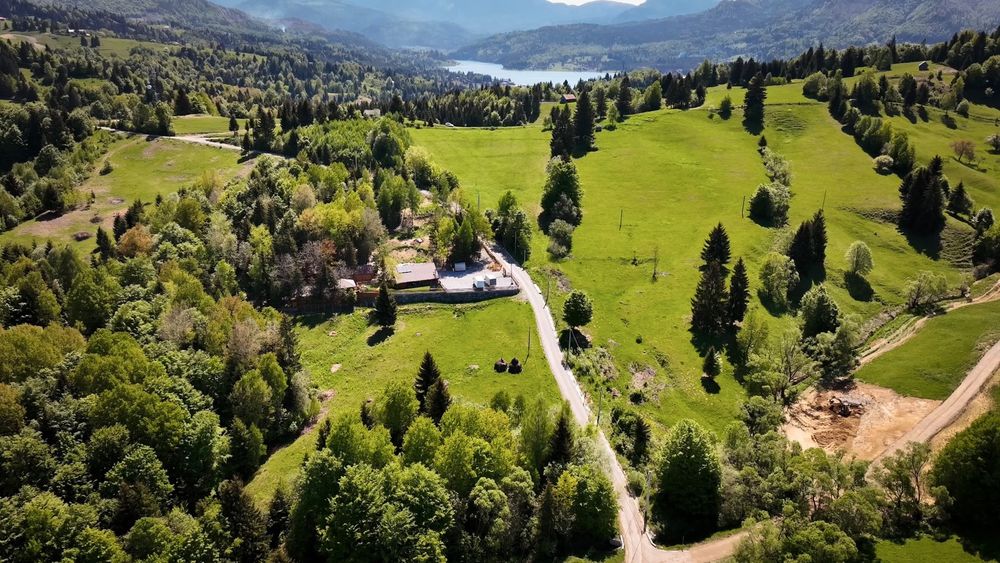 Teren Colibita cu Vedere Spectaculoasa - Ideal pentru Cabana Ta