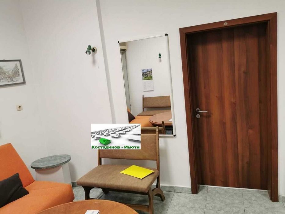 Дава се под наем Многостаен апартамент в Пловдив, Център - 170 кв.м за 850 € - Снимка #6