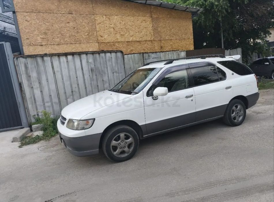 Продам Nissan R nessa срочно торг