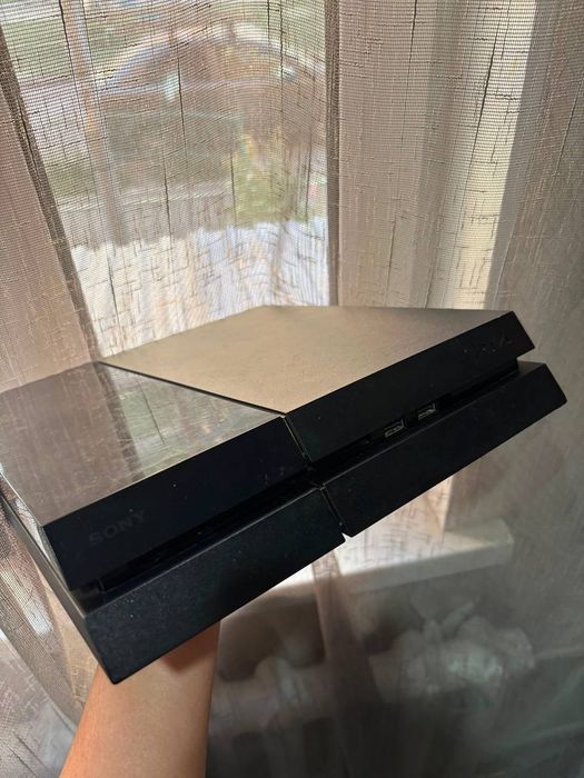 Продам ps4 fat 512 gb