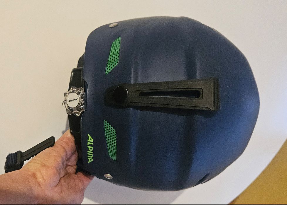 Ски каска Алпина, ски очила Stuf