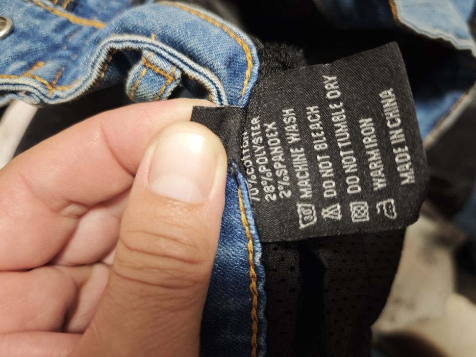 Blugi moto cu protectii