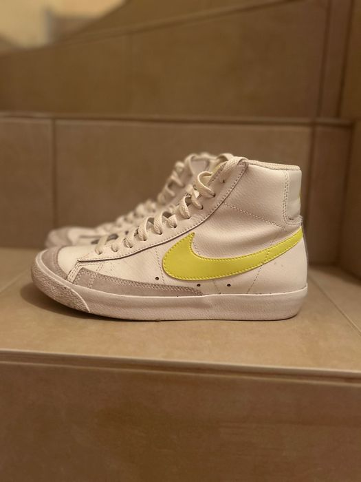 Nike Blazer Mid '77