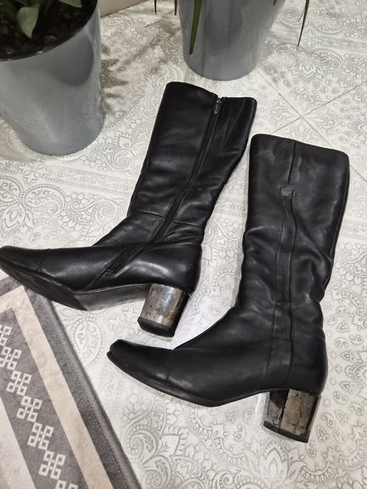 Продам сапоги женские