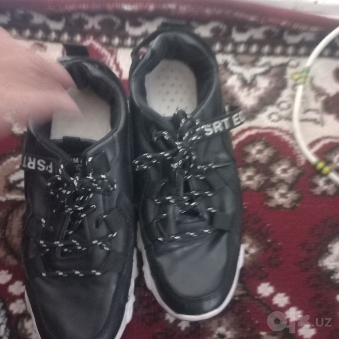 Qiz ayollar uchun krasofka