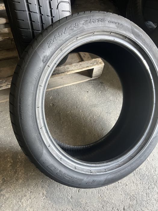 4 anvelope vara 275/40/18+245/45/18 Pirelli!