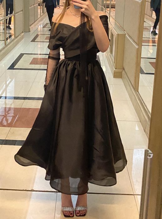 Платье вечернее .