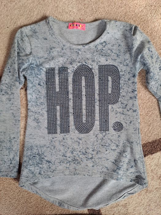 Дрехи за момиче 134,146 и 152