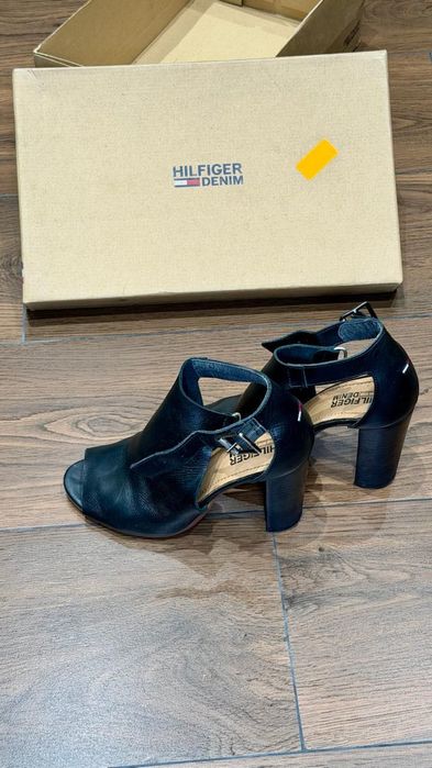 Американская классика: натуральная кожа в отличном состоянии