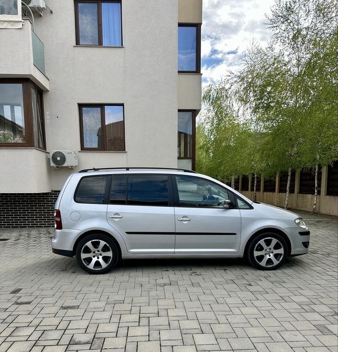 Vw touran 2.0 diesel-DSG-2009