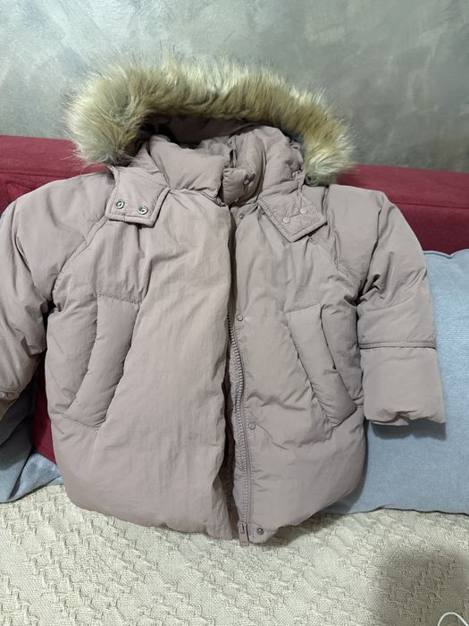 Geaca iarna zara fete 4-5 ani cu puf natural