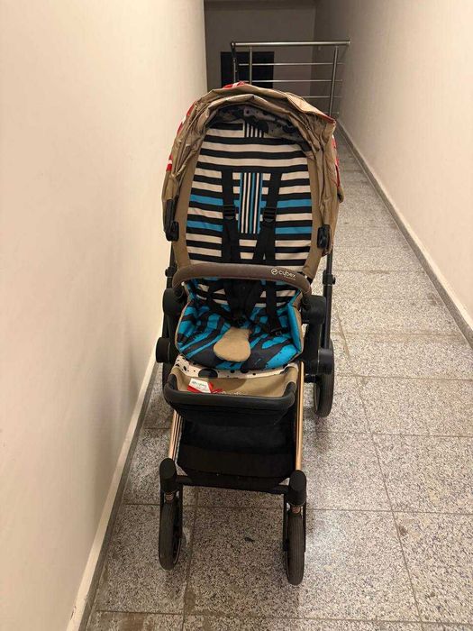 Автоматично Шаси Cybex e-Priam 4 Platinum и тапицерия Karolina Kurkova