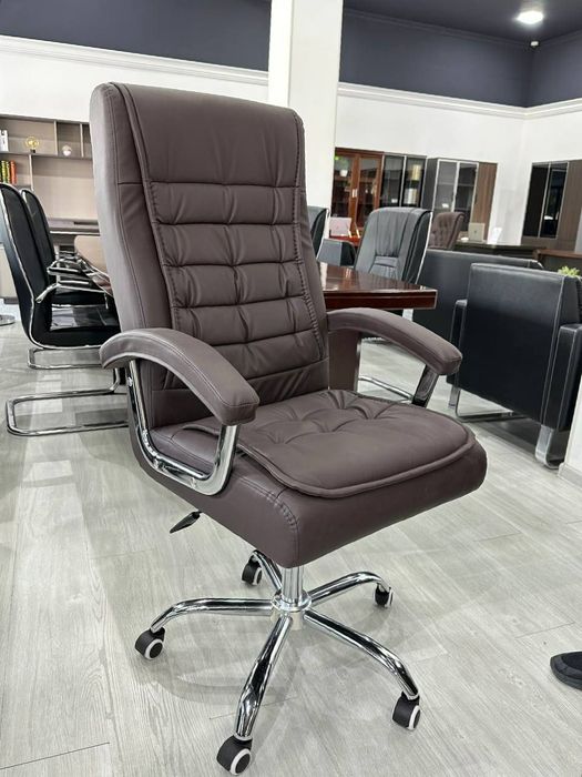 Офисное кресло модель С43