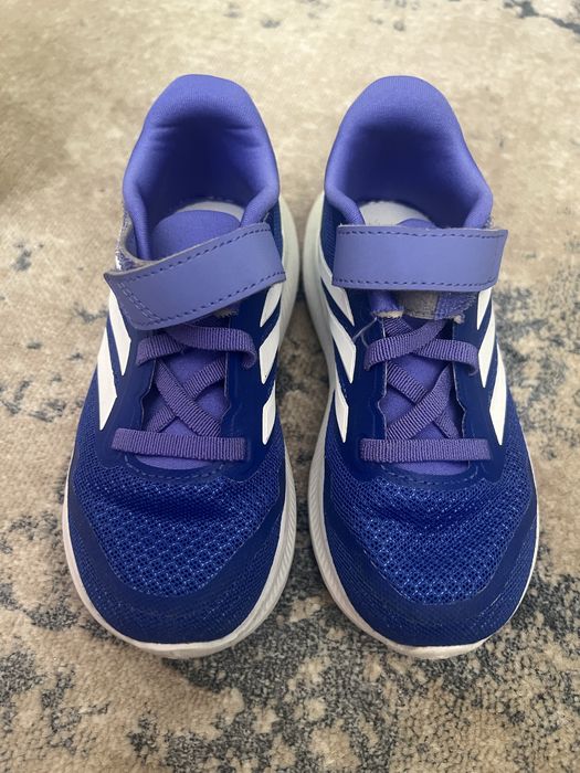 Adidasi adidas ca noi marimea 26