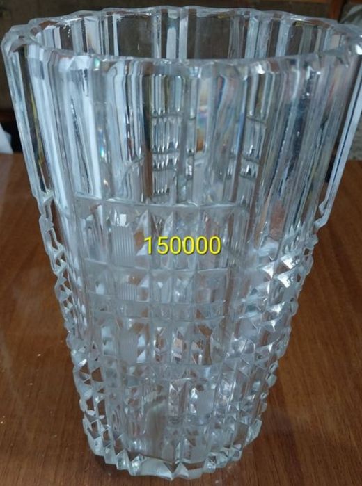 Хрустальная ваза.