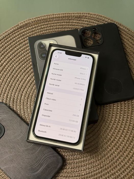iPhone 13 pro Graphite 256 GB 89% impecabil la cutie + 2 huse