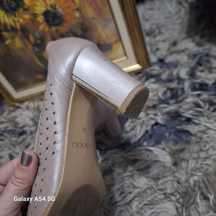 Дамски обувки естествена кожа Ласоцки