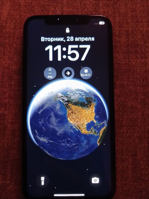 Phone xs gold 64 gb