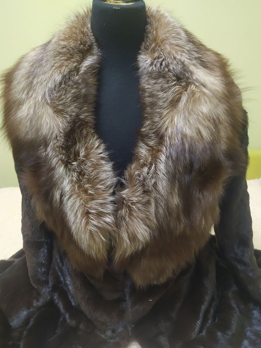 Продам норковую шубу