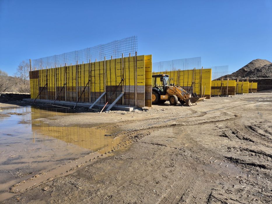 Inchiriez panouri cofraj