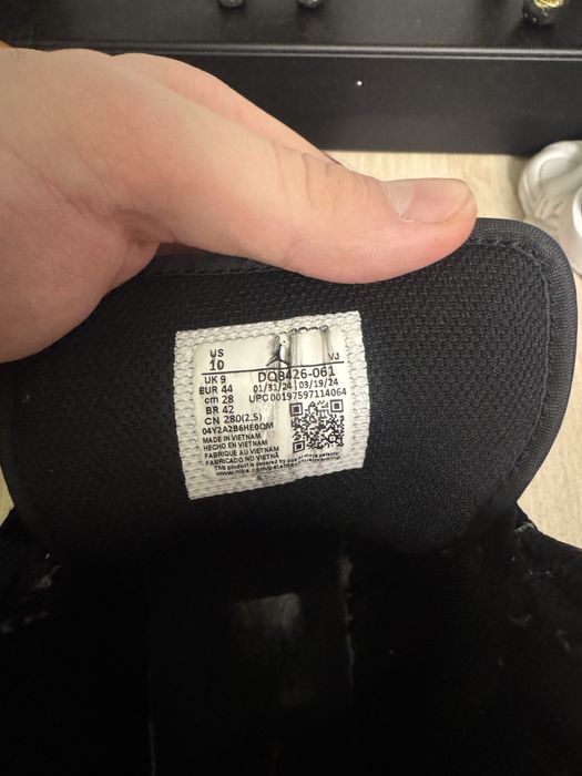 Air Jordan 1 Mid Gym Red