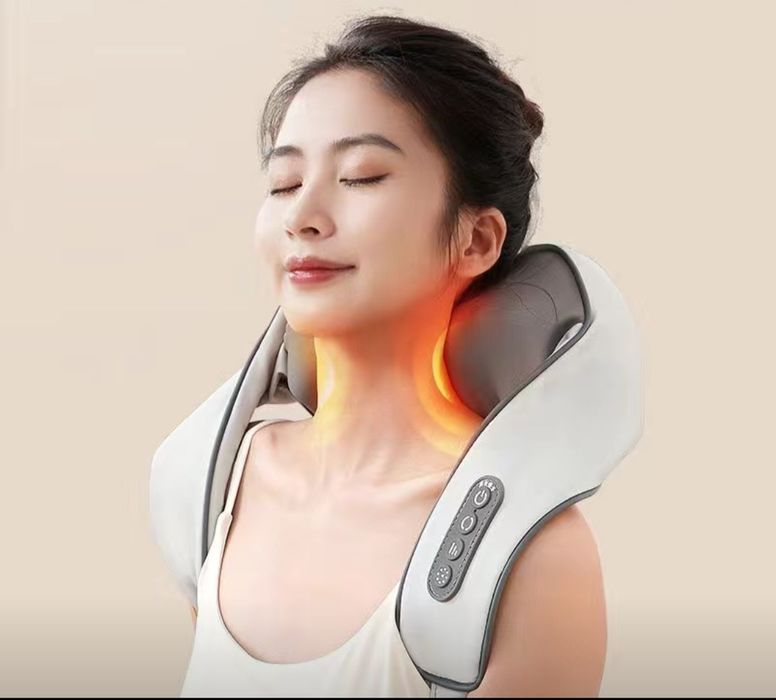 массежер,шей,плечо