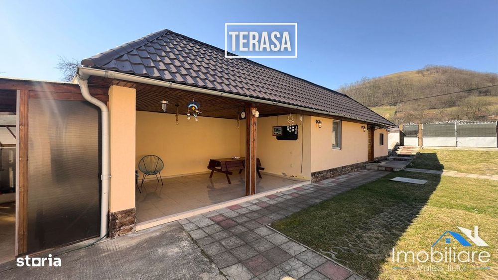 Casă de vânzare – Sântămăria Orlea | Hațeg | Teren 2.700 mp