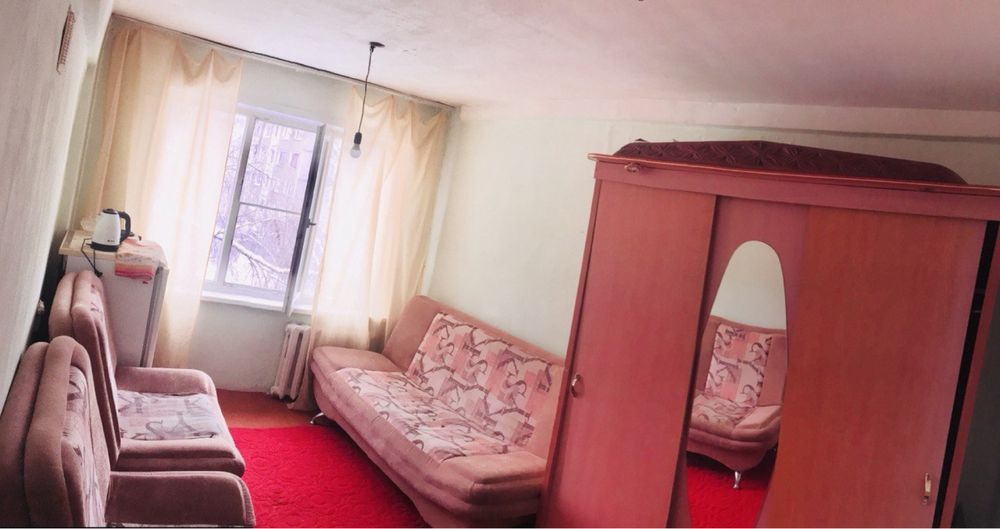 Продам комнату Бажова 345 этаж 4