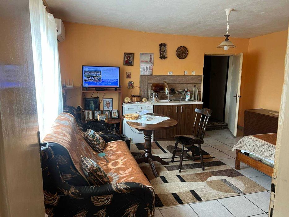 Продава се Къща в с. Попица, Област Враца - 134 кв.м за 105 €/кв.м - Снимка #1