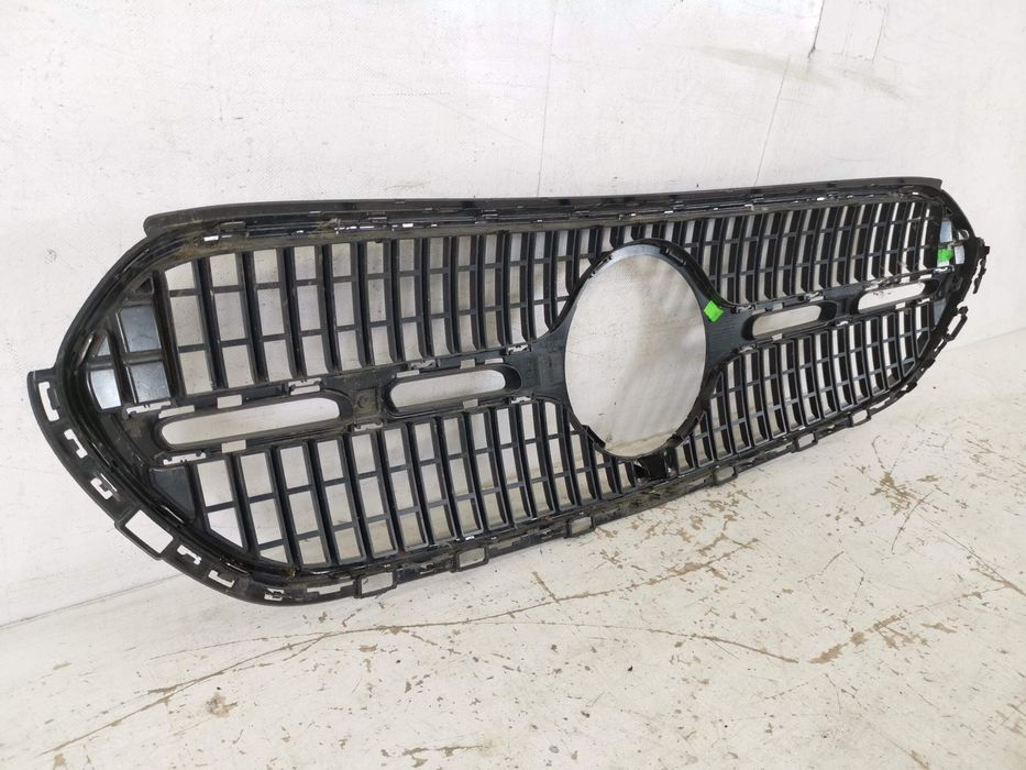 Радиаторна решетка Мерцедес Бенц ГЛЦ-Клас / Mercedes Benz GLC-Class X2