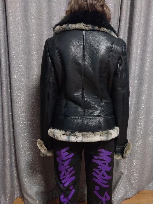 Продам дублёнку. Натуралка.