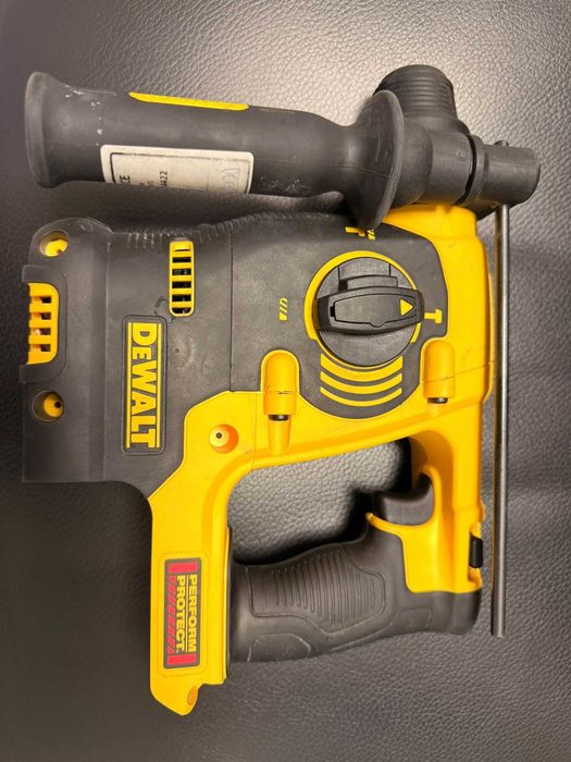 Rotopercutor DeWalt DCH 253 Ca si nou