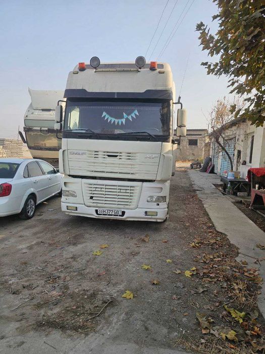 Даф тралер сотилади