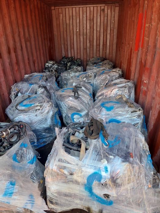 Двигатель матор каробка Тойота 10 20 объём 2.2 3